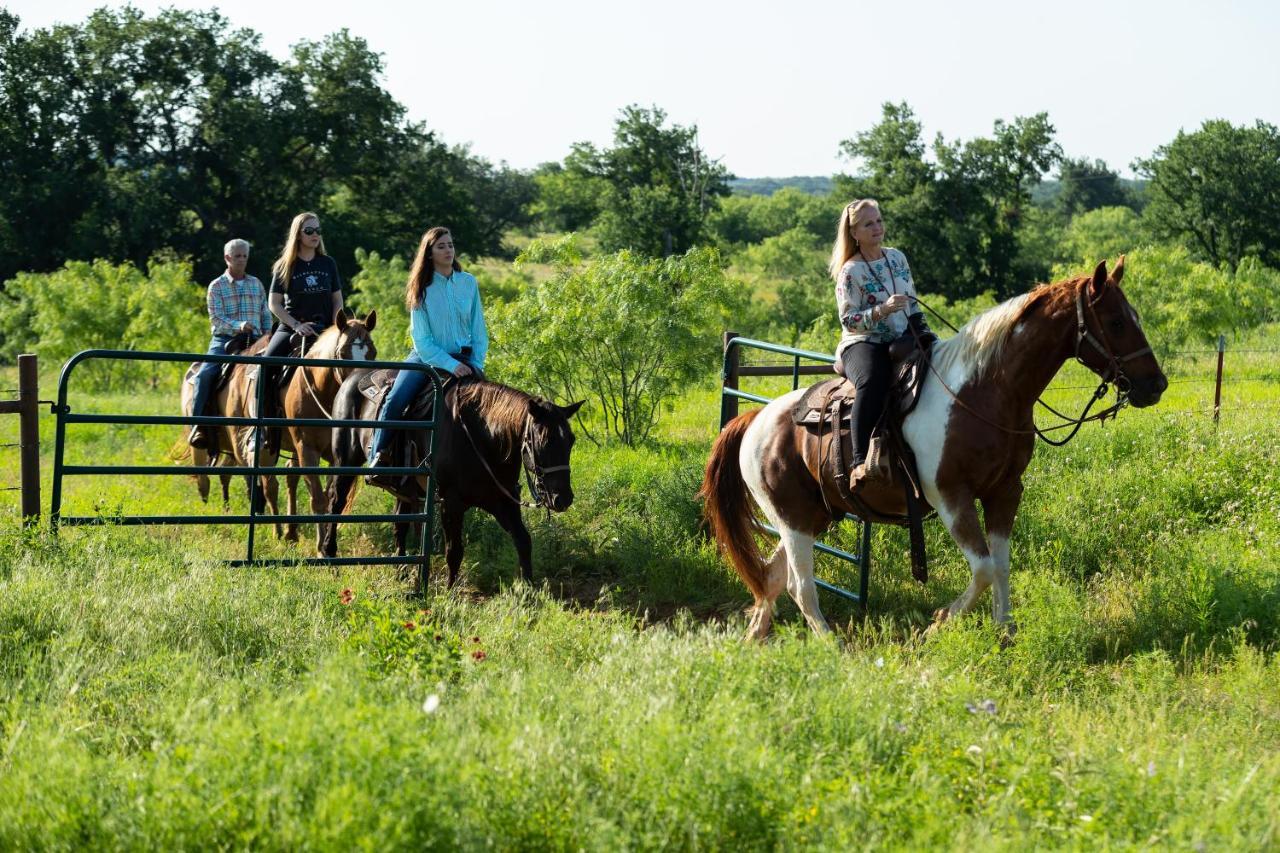Wildcatter Ranch And Resort Graham المظهر الخارجي الصورة